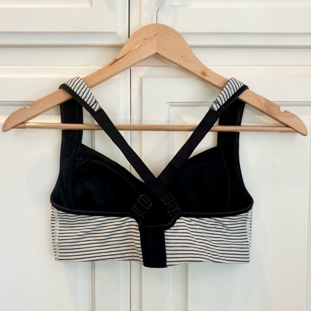 Lululemon Ta Ta Tamer II Hyper Stripe Angel Wing / Black 34C - Picture 2 of 12